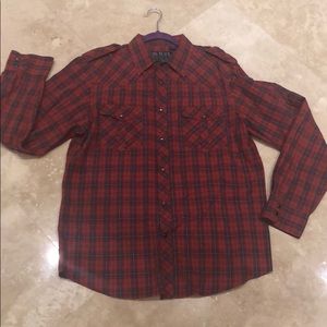 MG Black men’s red and black checkered button down